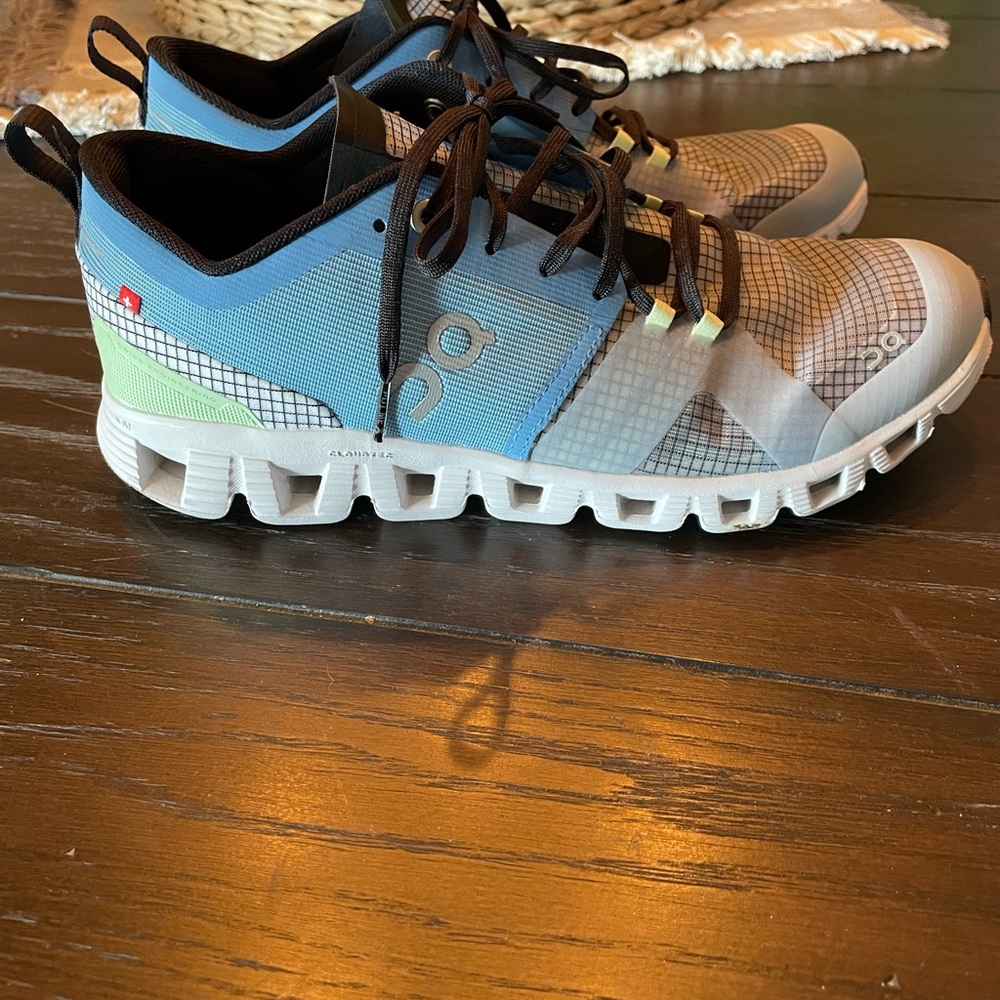 On Running Athletic Shoes - Blue and Black